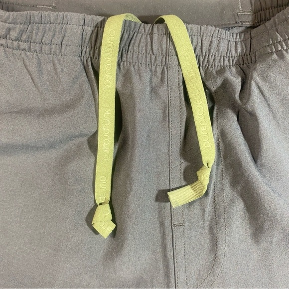 Brooks Black Athletic Shorts Lightweight Performance Size Small - Picture 4 of 9